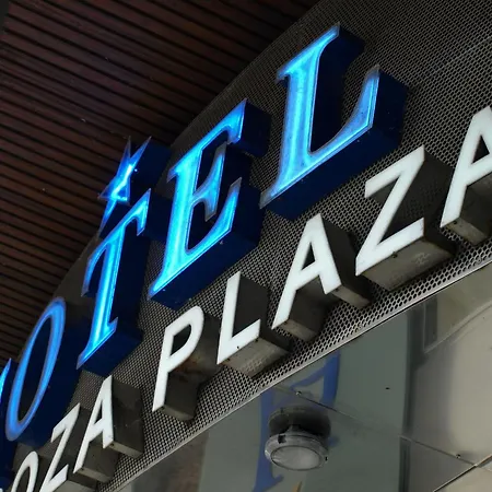 Zaragoza Plaza