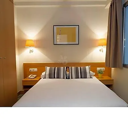 Zaragoza Plaza Hotel San Sebastián
