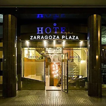 Hotel Zaragoza Plaza *