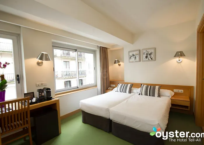 Zaragoza Plaza Hotel San Sebastián