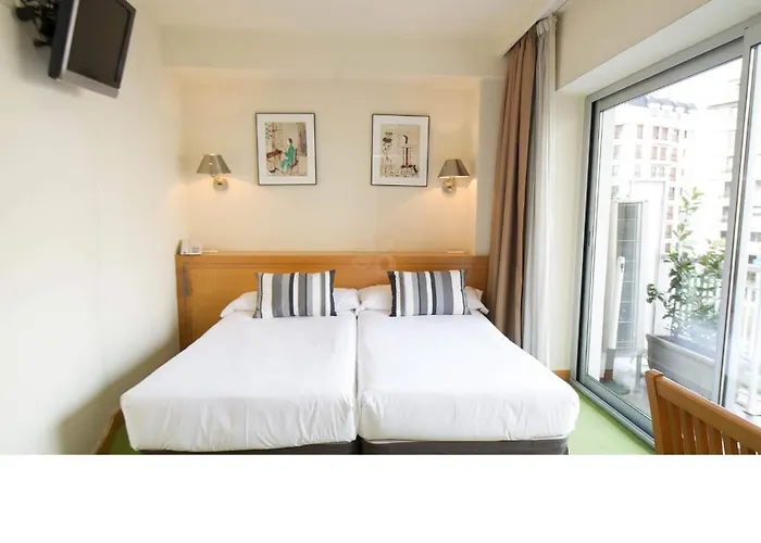 Zaragoza Plaza Hotel San Sebastián