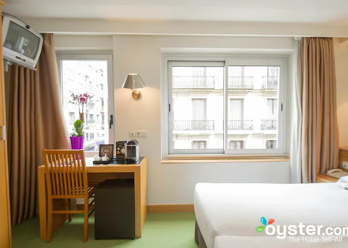 Zaragoza Plaza * San Sebastián