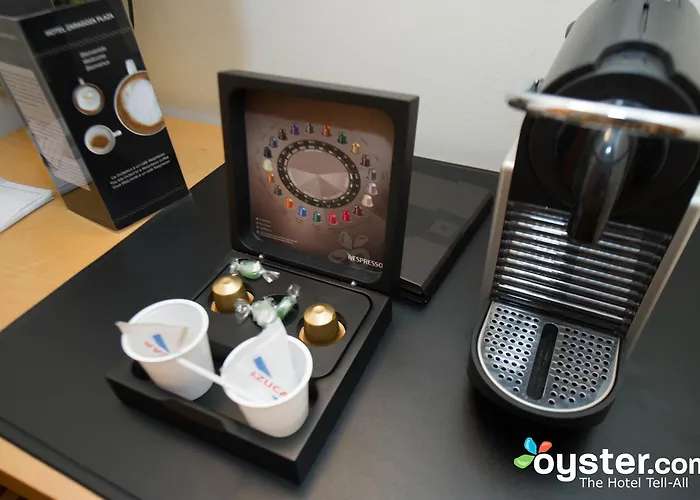 サラゴサ プラサ ホテル