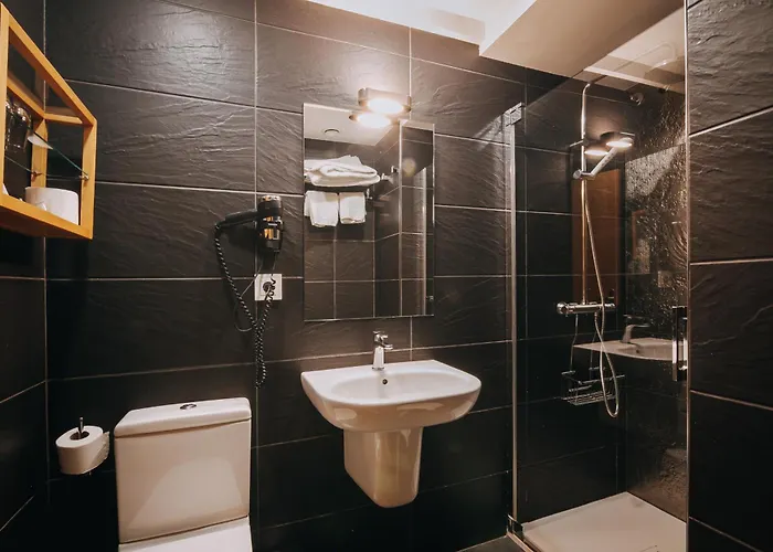 Zaragoza Plaza * San Sebastián