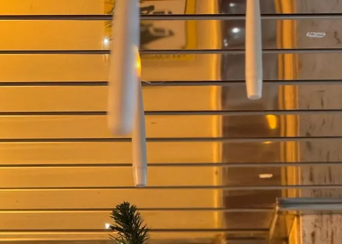 ホテル サラゴサ プラサ サン・セバスティアン