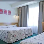 Hotel Zaragoza Plaza *