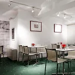 Hotel Zaragoza Plaza