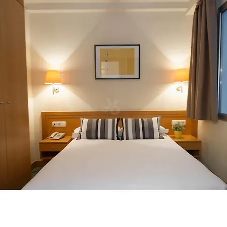 Hotel Zaragoza Plaza San Sebastián
