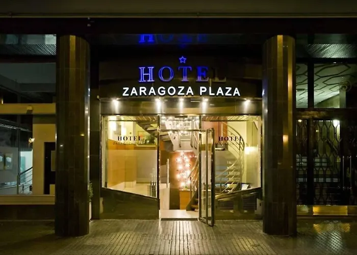 Zaragoza Plaza Otel *