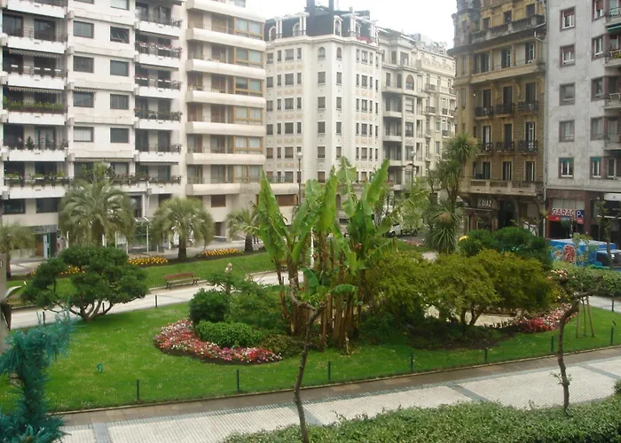 Zaragoza Plaza San Sebastián